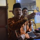 Bupati Magetan, Sumantri, memberikan keterangan kepada Wartawan. ( Norik/Magetan Today).