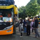Sekda Magetan, Bambang Trianto, Naik Bus Yang Disewa BKD Magetan.