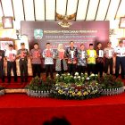 Bupati Magetan,Suprawoto, bersama Forkopimda Lounching Jargon Magetan Terdepan. ( Norik/Magetan Today) 