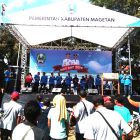 Panggung Hiburan Disnakertrans Kabupaten Magetan Pada Perayaan Hari Buruh di PG Redjosarie, Kecamatan Kawedanan. ( Norik/Magetan Today)