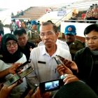 Bupati Magetan, Suprawoto, Memberikan Keterangan Kepada Wartawan. ( Norik/Magetan Today)