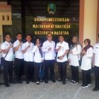 Kepala Dinas PMD Kabupaten, Eko Muryanto, Bersama Perwakilan Kabupaten Karanganyar, Jawa Tengah. (Norik/Magetan Today)