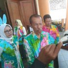 Bupati Magetan, Suprawoto, Memberikan Keterangan Kepada Wartawan. ( Norik/Magetan Today)