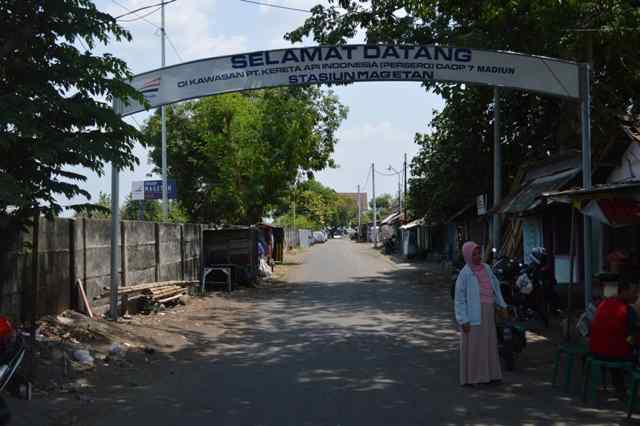 Gerbang Menuju Stasiun Magetan, Kecamatan Barat, ( Norik/Magetan Today)