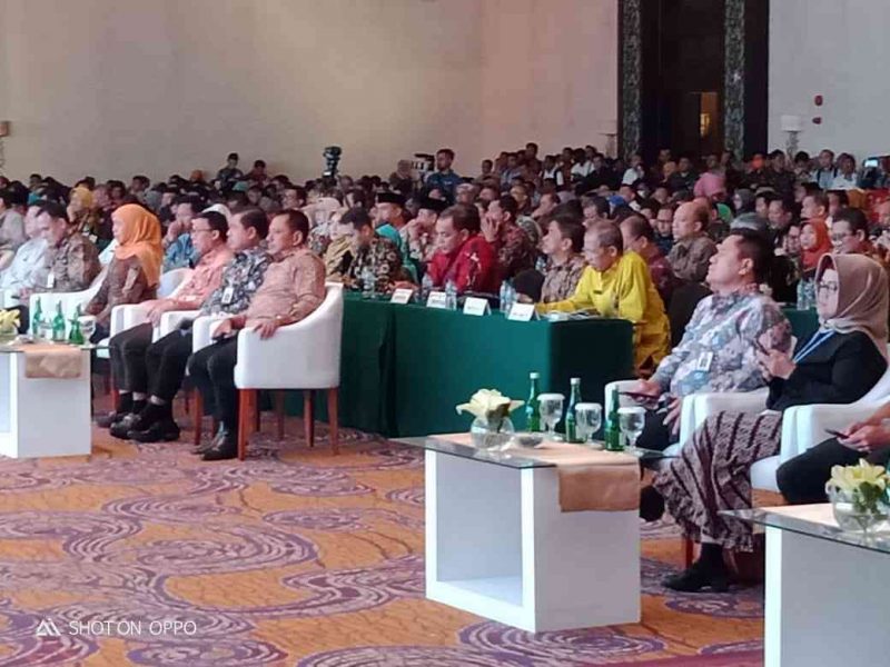 Bupati Magetan, Suprawoto, Ketika Mengikuti Rakor Teknis Perencanaan Pembangunan Pusat dan Daerah Regional 1, Tahun 2020 di Surabaya. ( Istimewa).
