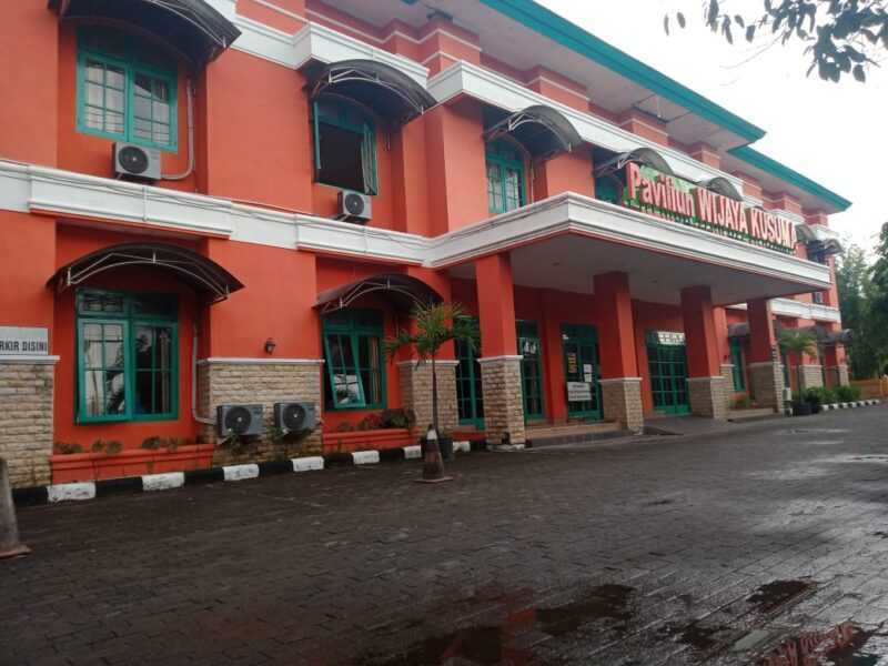 Gedung Wijaya Kusuma Disiapkan Untuk Isolasi Karyawan Positif Covid-19. ( Norik/Magetan Today).