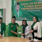 Bacabup Magetan Nanik Sumantri Mendaftar Ke Kantor DPC PPP Magetan.